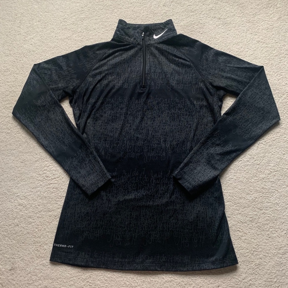 Women’s Nike Top